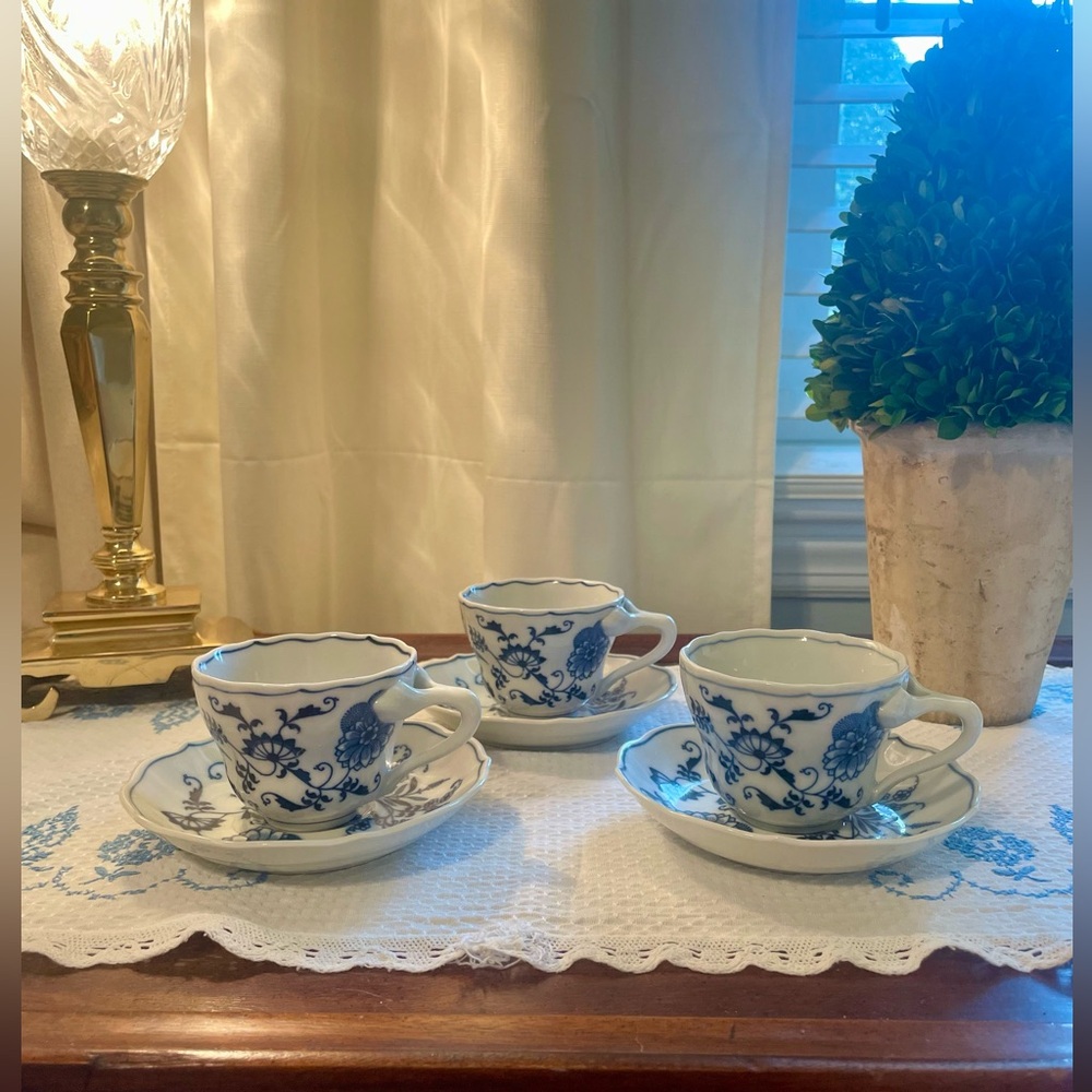 Blue Danube Cup&Saucer Set of 3